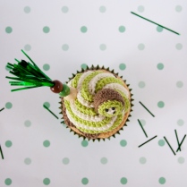 Kiwi Corchet Cupcake by "I am a Mess"